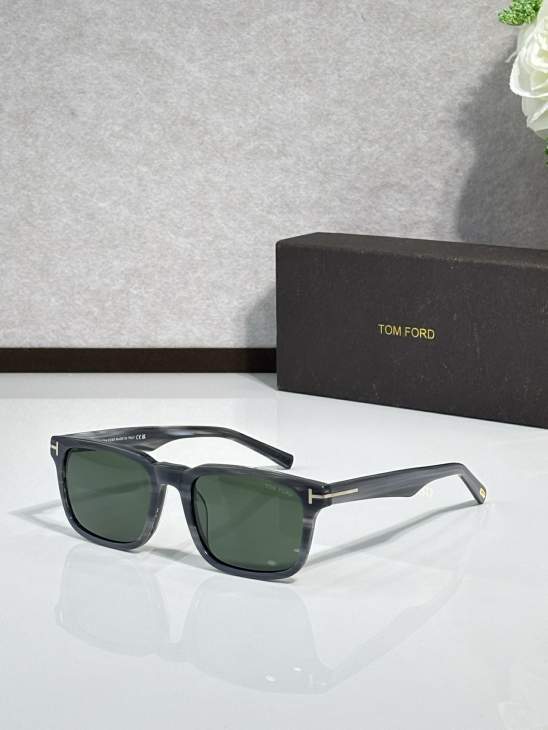 Picture of Tom Ford Sunglasses _SKUfw76300790fw